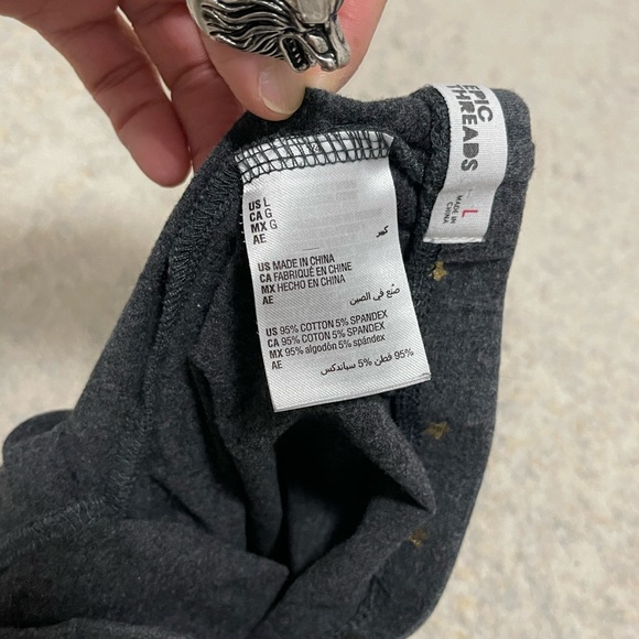 EUC Girl’s Size Large (8-10Yrs) Epic Threads Leggings With Star Prints Dark Gray - Picture 5 of 7